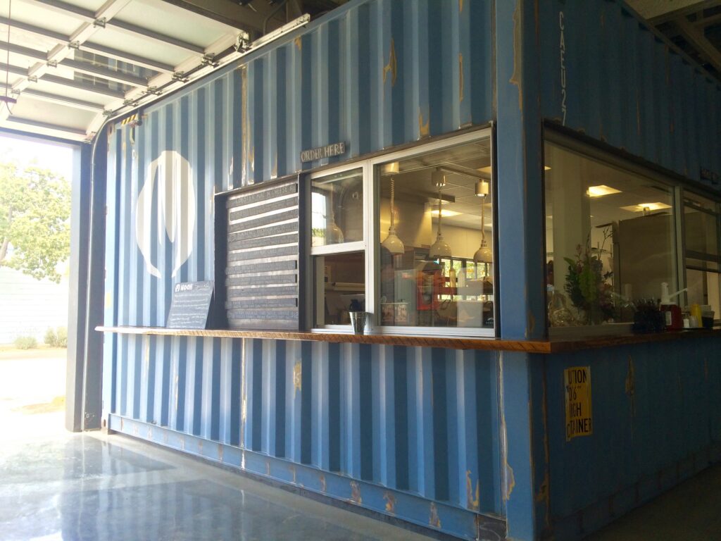 The Nook – Santa Barbara Restaurant Design
