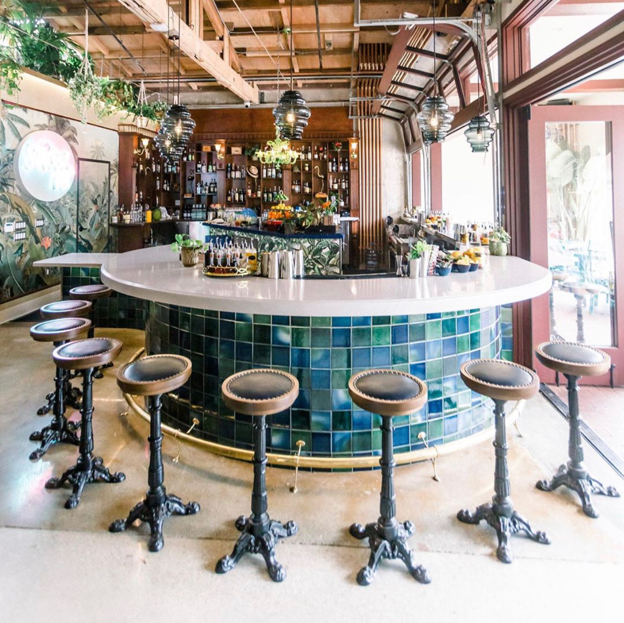 shaker mill bar Kevin Moore